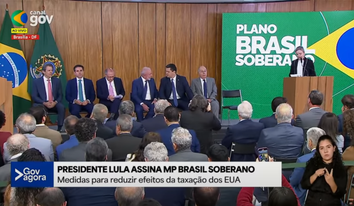 Lula anuncia medidas para socorrer empresas de tarifaço e diz que ‘bola’ está com o Congresso