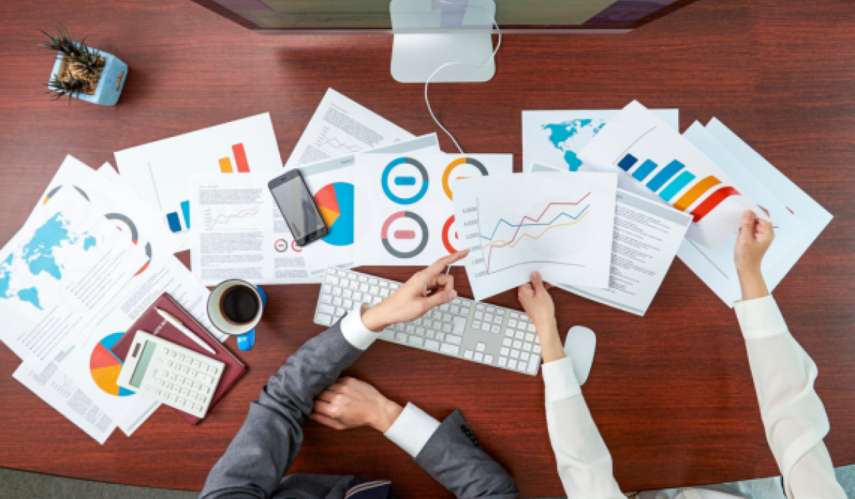 Por que monitorar seus parceiros e concorrentes pode ajudar sua empresa a crescer